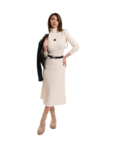 Dress with elastic knit and polo collar in creamy white