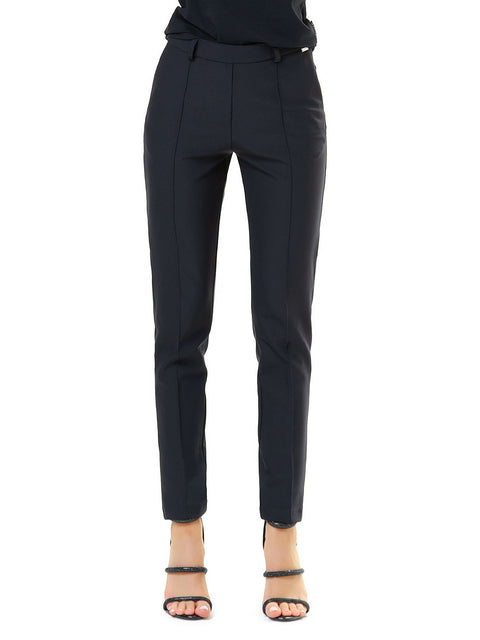 Black trousers with a fitted silhouette