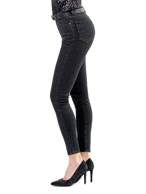 Black jeans in soft stretch denim