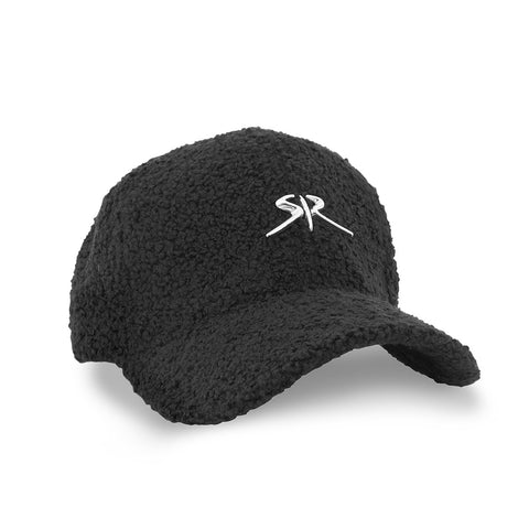 Winter hat with visor in black
