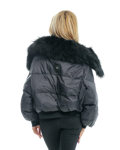 Black women's jacket with goose down and natural collar