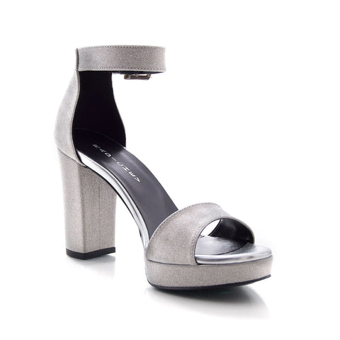 Silvery elegant sandals with a thick heel