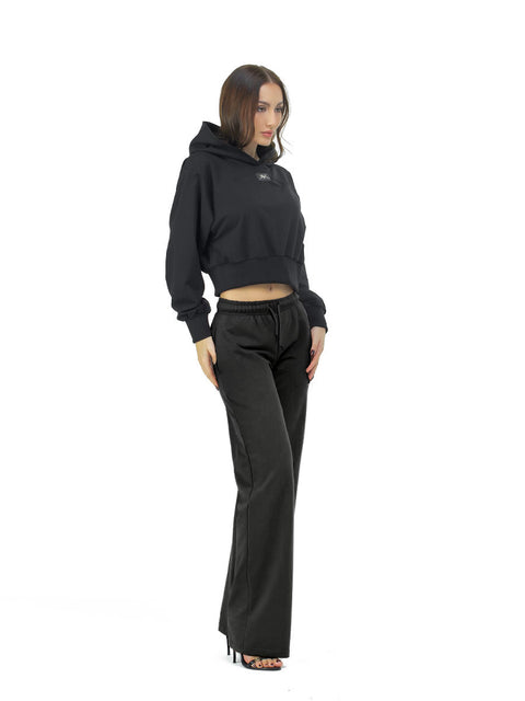 Women's straight-leg sweatpants in black