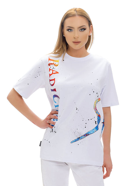 Oversized t-shirt with a colourful logo