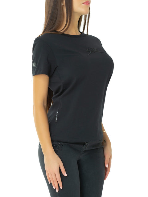 Women's t-shirt with an embroidered logo
