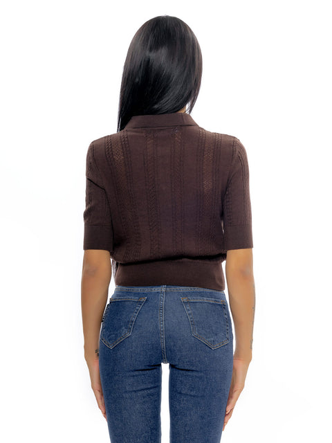 Short brown knitted blouse with merino wool and metal logo