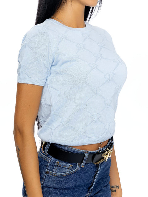 Short light blue knitted blouse with all-over logos