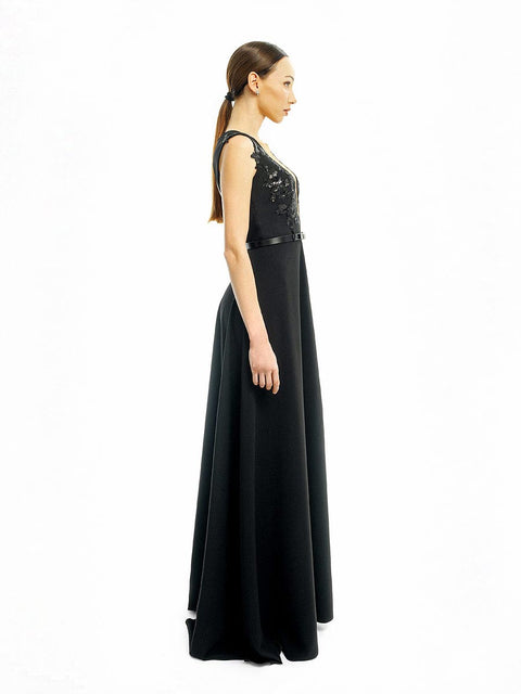 Long dress with deep neckline and lace by Stoyan RADICHEV