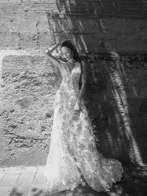 Bridal dress Amira by Stoyan RADICHEV