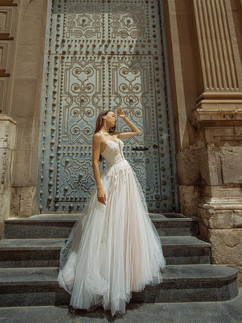 Bridal dress Livvy by Stoyan RADICHEV