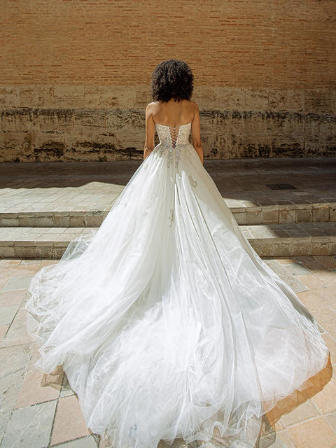 Bridal dress Everly by Stoyan RADICHEV